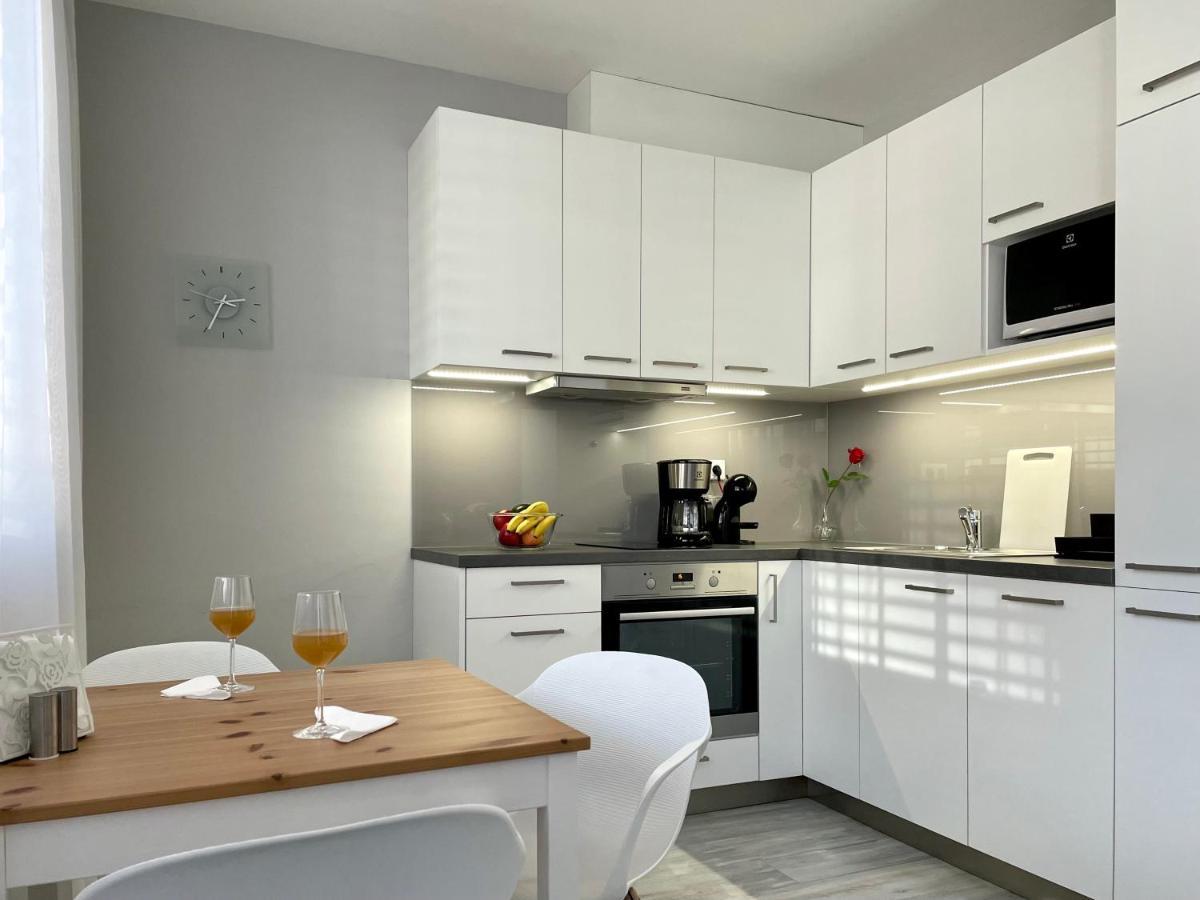 Stein Apartment บราติสลาวา ภายนอก รูปภาพ